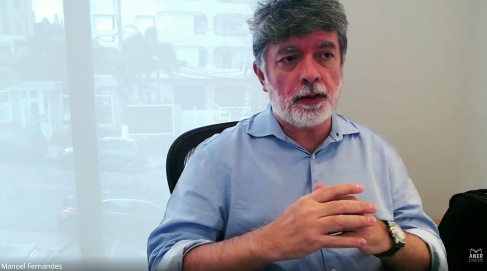Manoel Fernandes, da Bites, fala no Café com Aner sobre como usar IA para moldar novas propostas de monetização