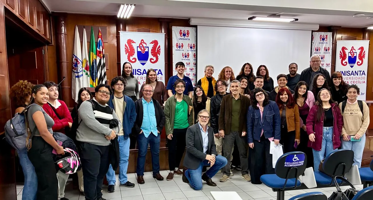 Encontro Jornalismo profissional Você faz parte na Unisanta Universidade Santa Cecília, em Santos São Paulo